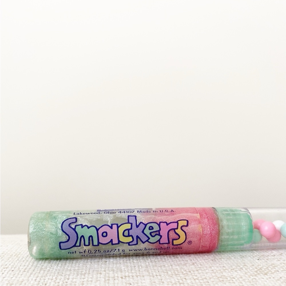 Sponged on Layered Cake Lip Gloss by Lip Smackers – Confetti Surprise - Picture 3 of 3